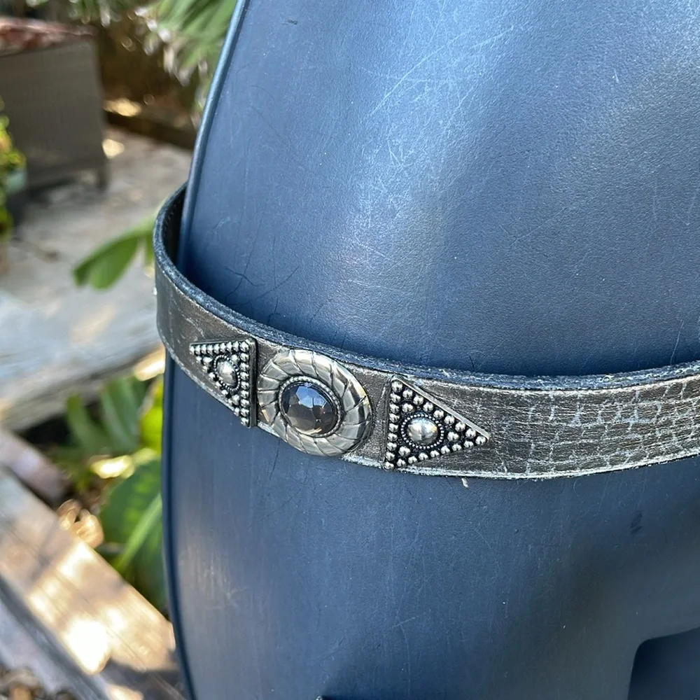 Leatherock bronze, and silver alligator or snake statement, leather belt